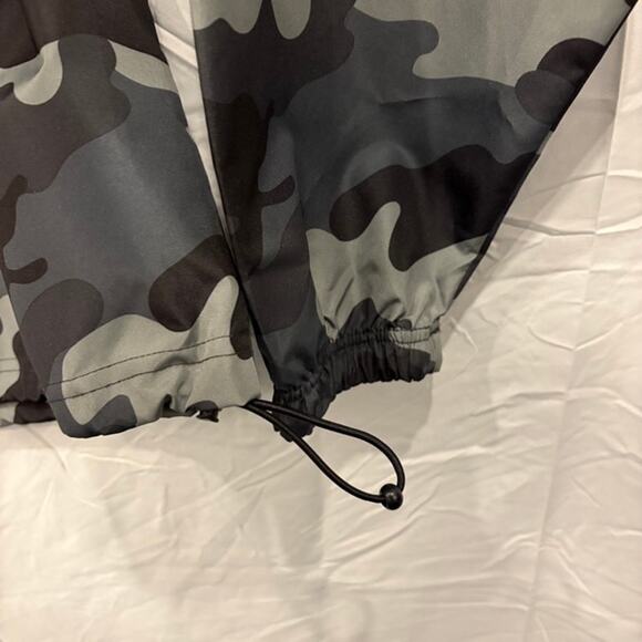 Champion Camo Jacket Mens Large Porsche Olympics Logo Stadium Gear Quarter Zip - Picture 13 of 13